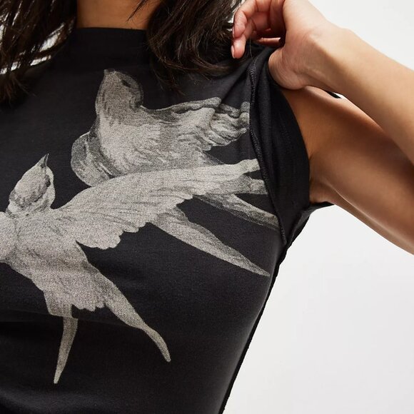 Birds In Flight Tee - Picture 3 of 5